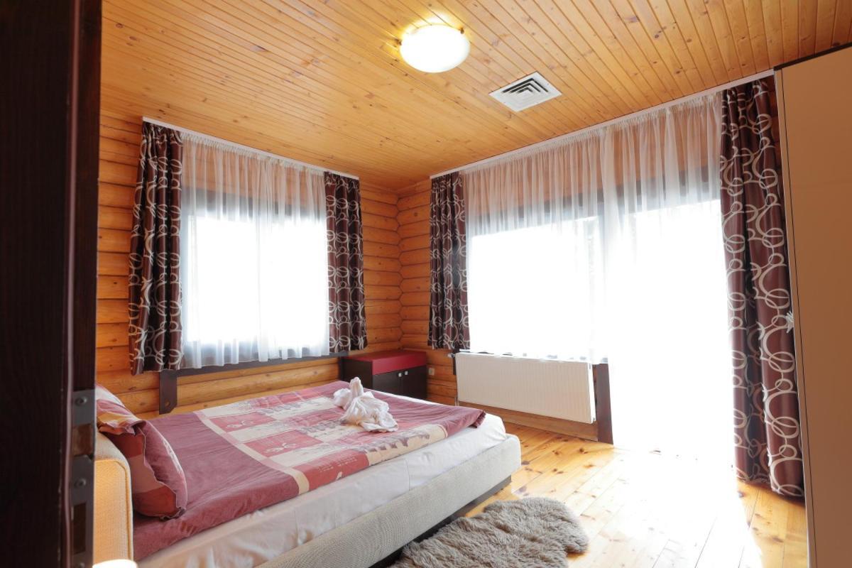 Hotel Panorama パニチシテ エクステリア 写真