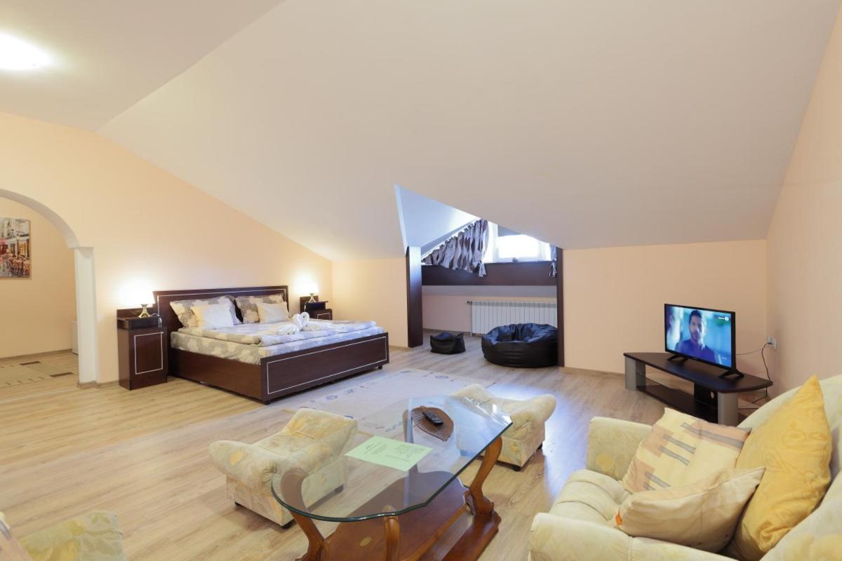 Hotel Panorama パニチシテ エクステリア 写真
